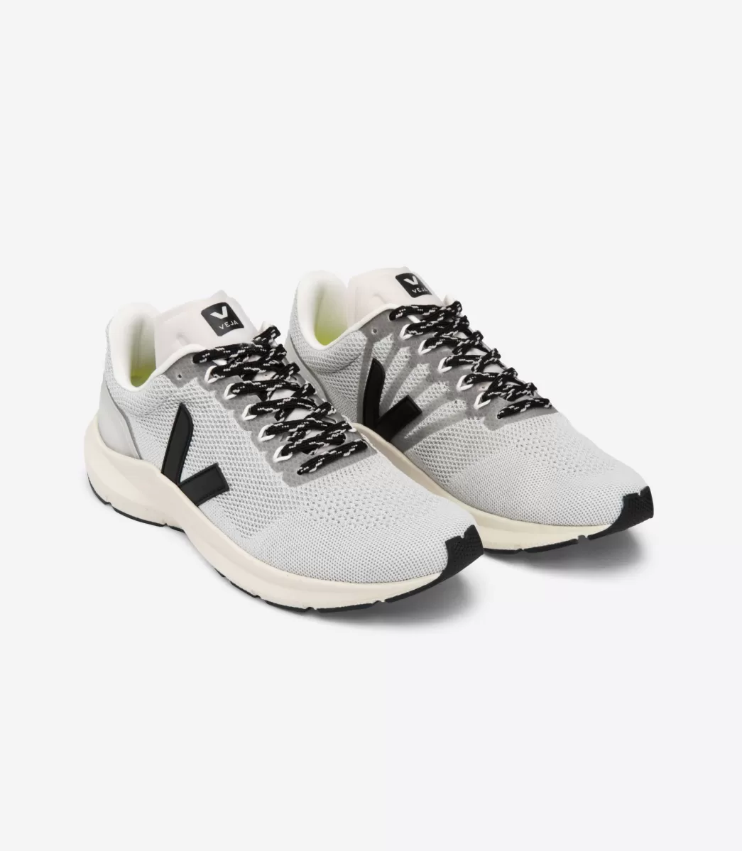 VEJA MARLIN V-KNIT POLAR BLACK<MULHER Road Running | Adulto