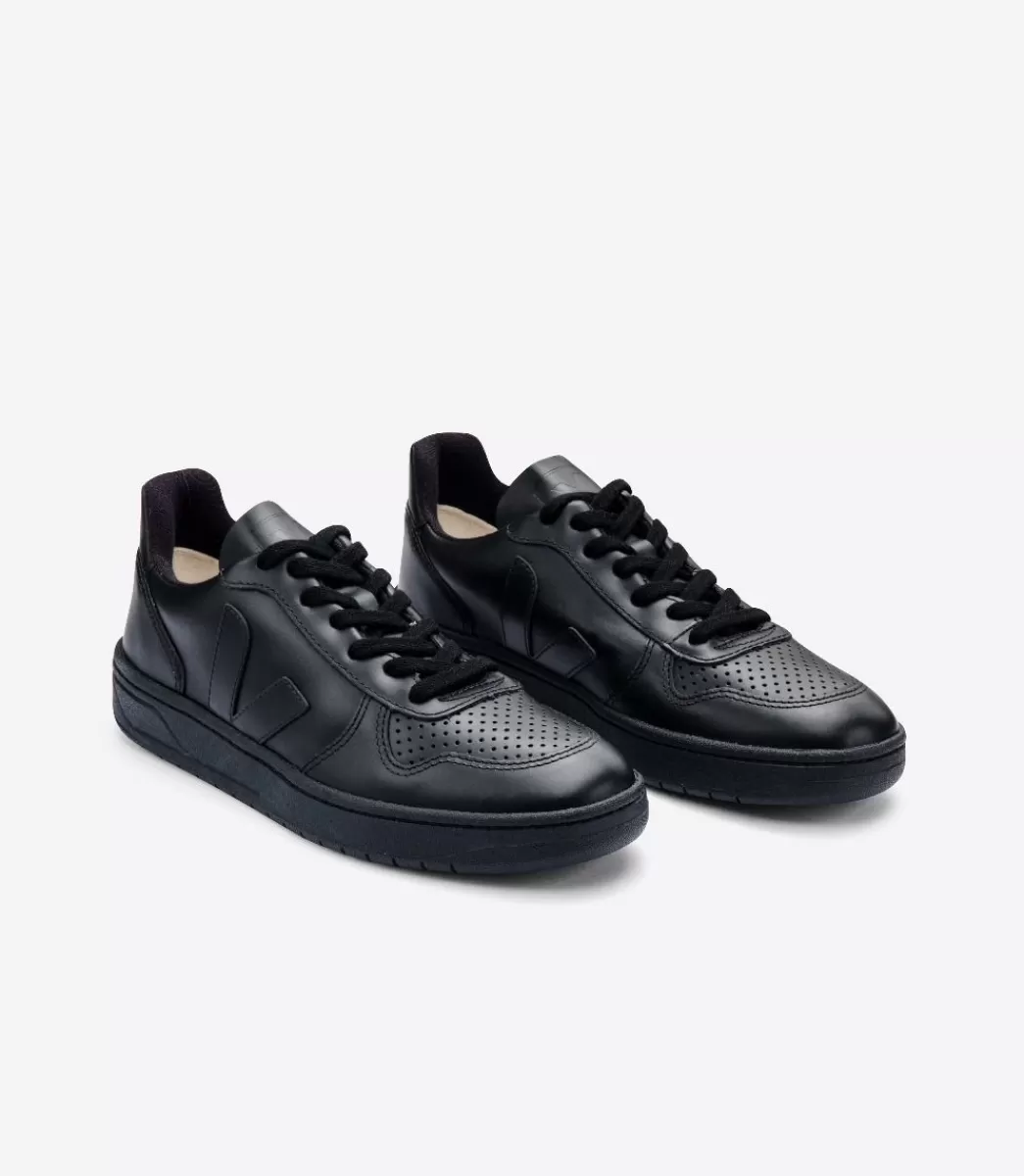 VEJA V-10 CWL ALL BLACK< Adulto