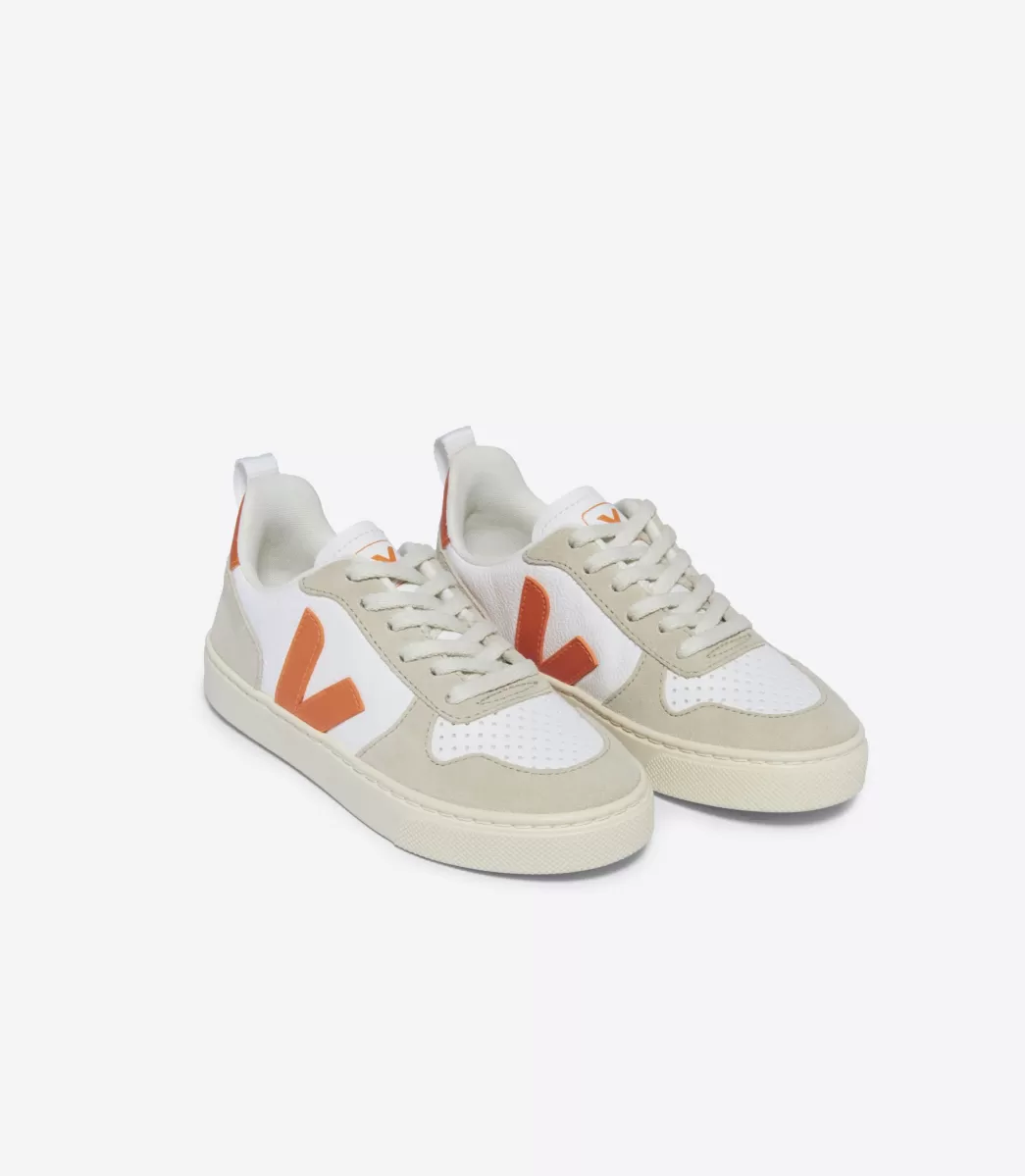 VEJA V-10 LACES LEATHER WHITE FURY ALMOND< V-10