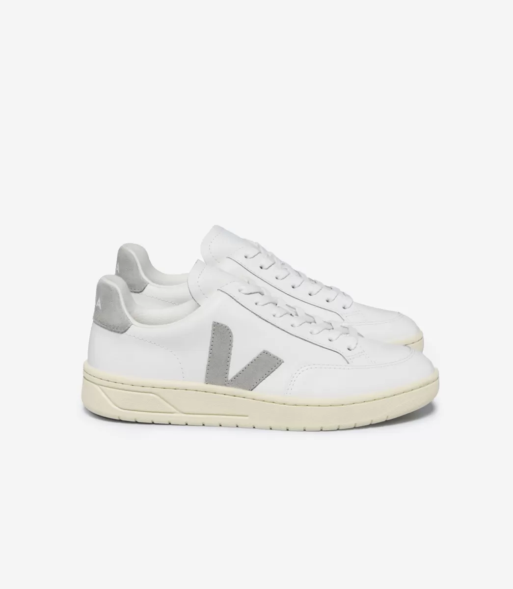 VEJA V-12 LEATHER WHITE LIGHT GREY<MULHER V-12 | V-12